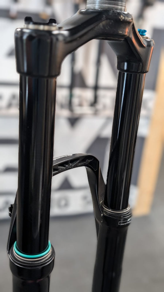 Ex-Demo Formula Selva C Fork 29"