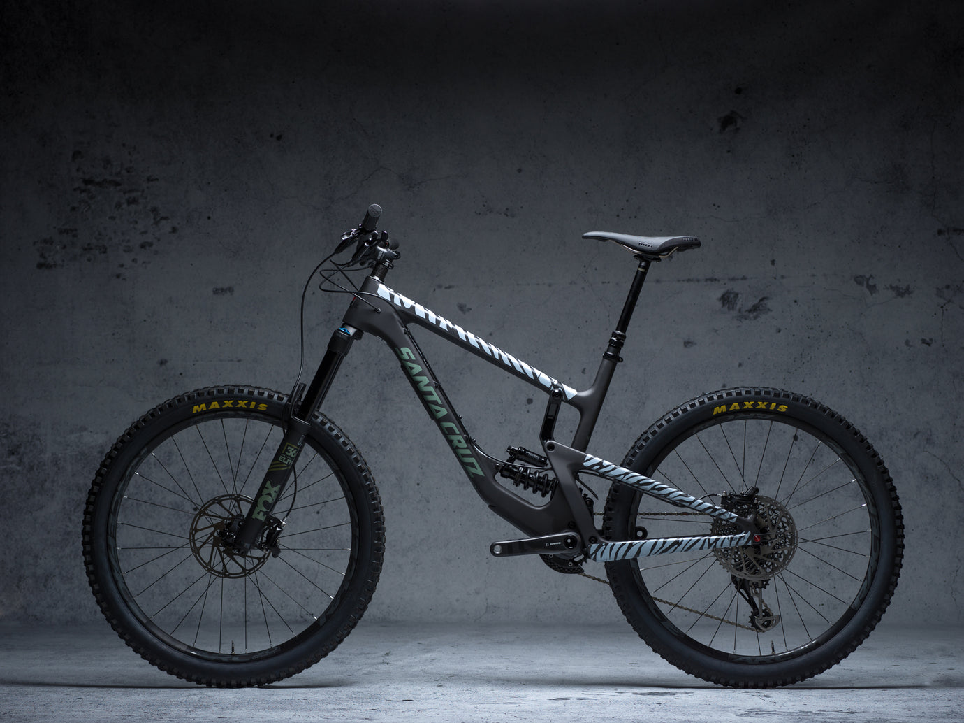 ZEBRAWHITE-1_1380x.jpg?v=